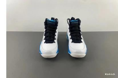 9 Jordan Powder FQ8992-101  Retro 0827